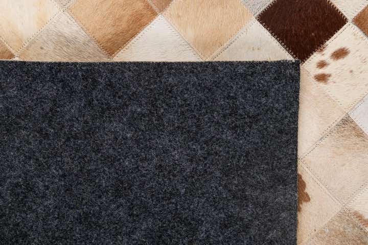 5' 1 x 8' Cowhide - Patchwork Rug