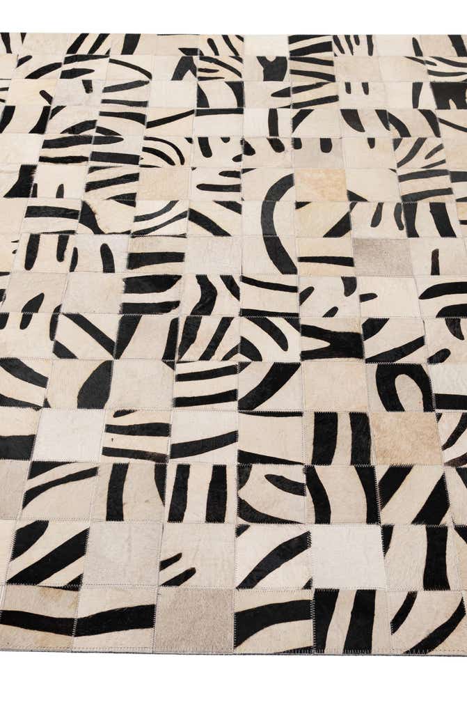 5' x 7' 10 Cowhide - Patchwork Rug