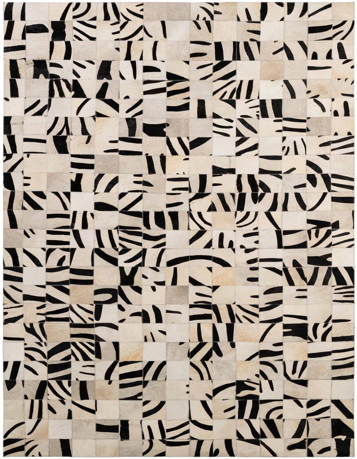 Detail image of 5' x 7' 10 Cowhide - Patchwork Rug