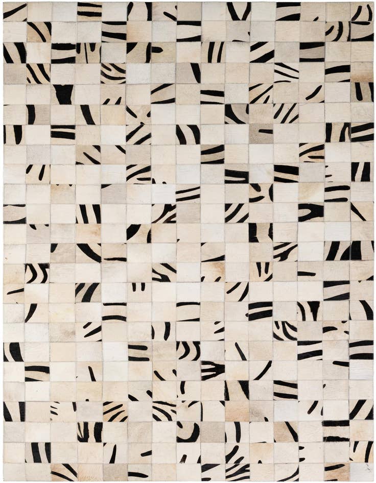 Detail image of 5' x 7' 10 Cowhide - Patchwork Rug