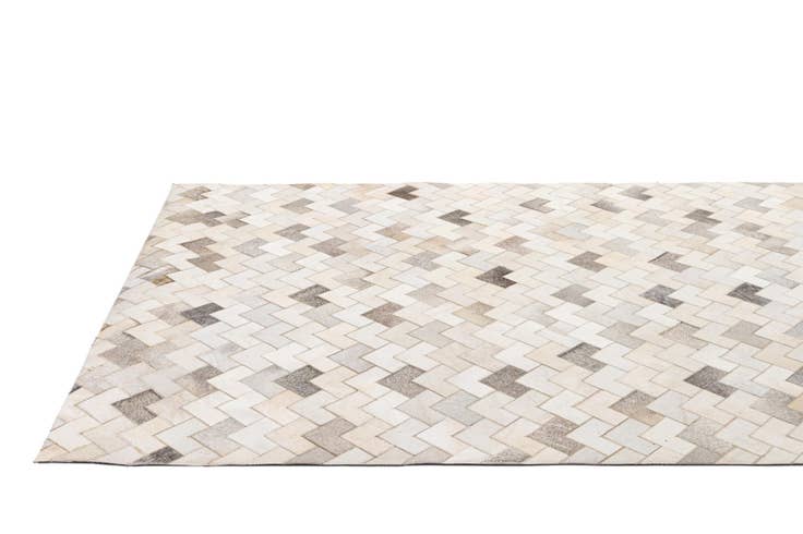 Detail image of 5' 2 x 8' Cowhide - Patchwork Rug