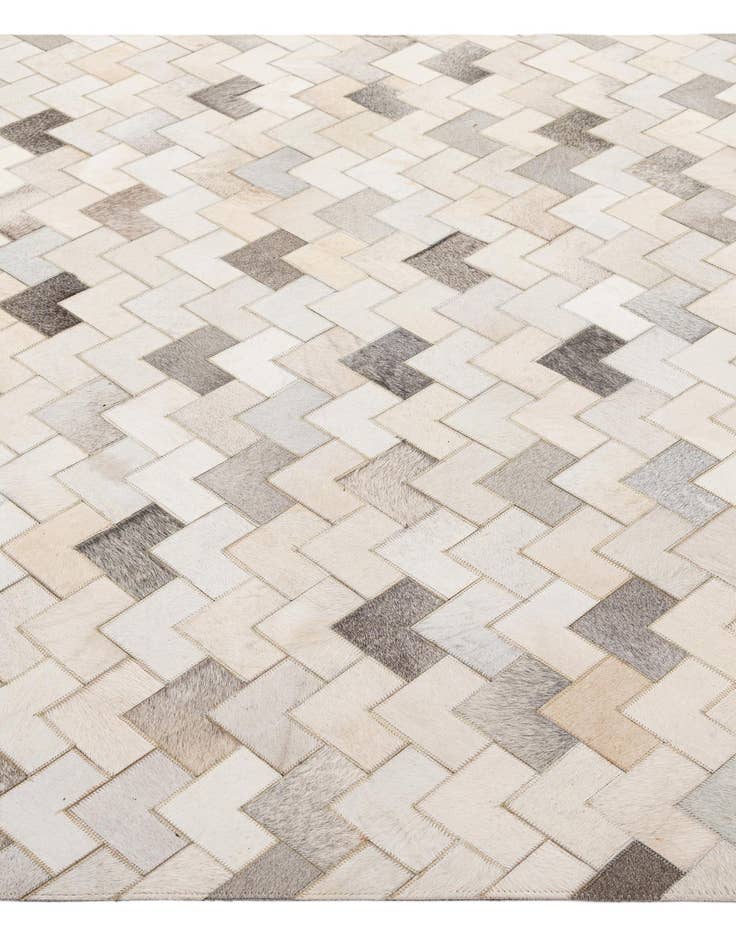 Detail image of 5' 2 x 8' Cowhide - Patchwork Rug