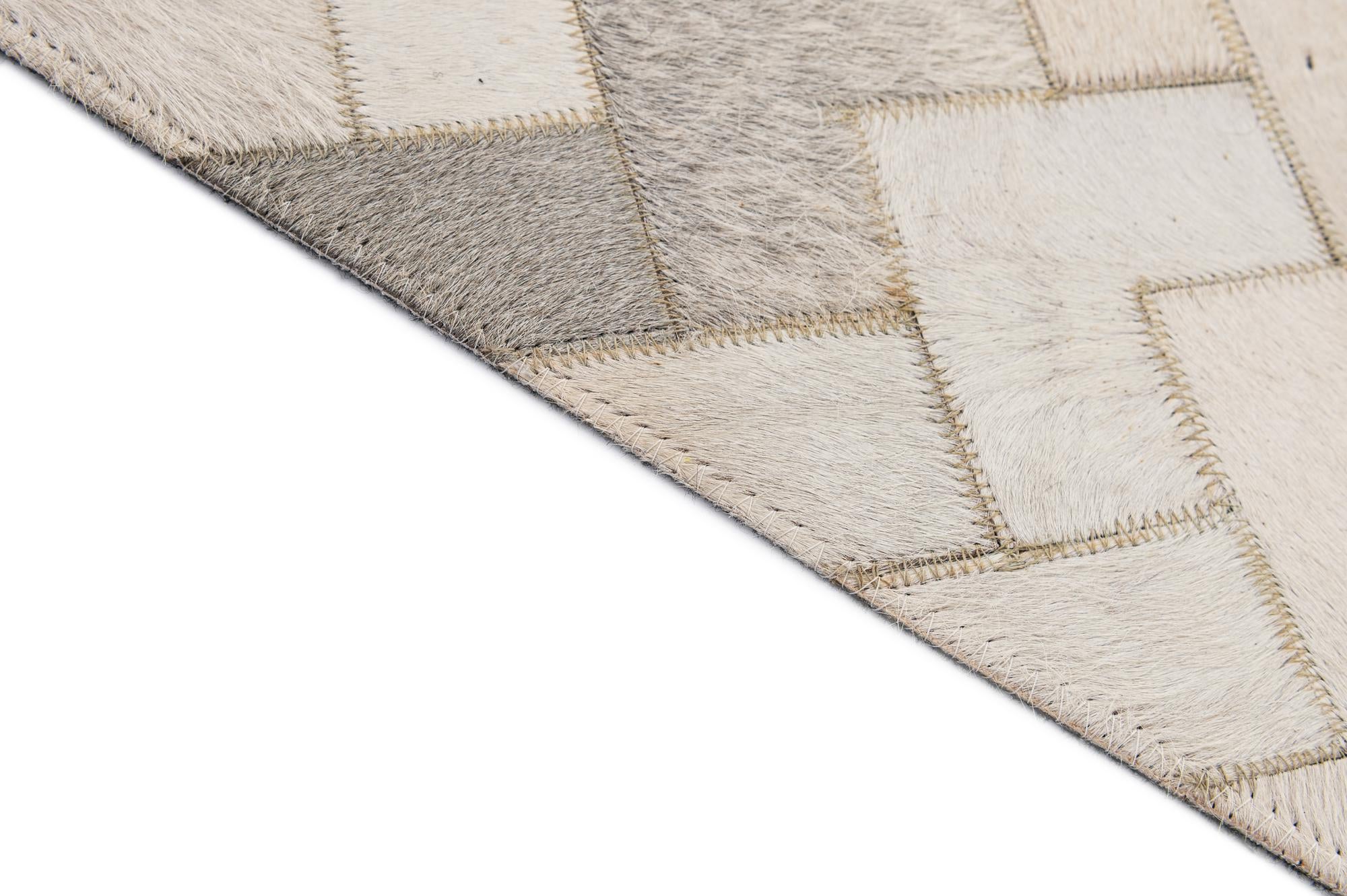 5' 2 x 8' Cowhide - Patchwork Rug