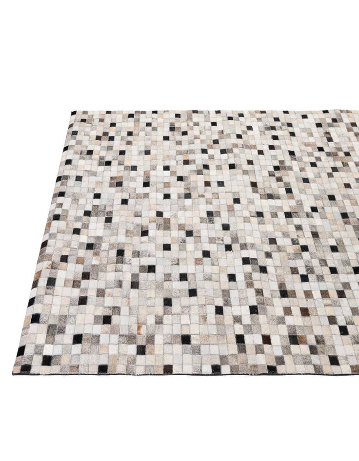 Detail image of 5' x 7' 11 Cowhide - Patchwork Rug