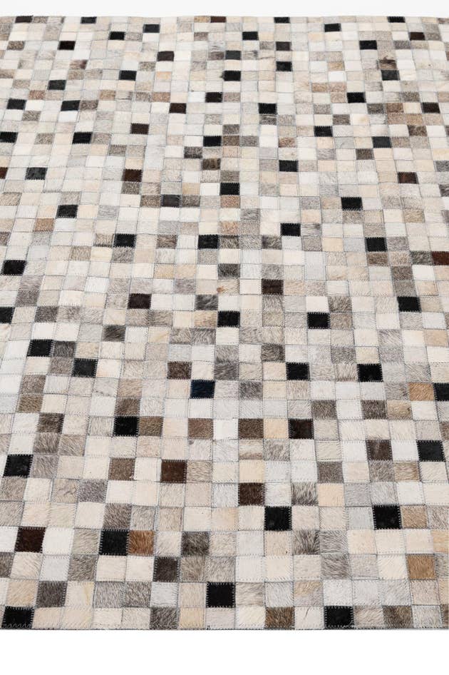 Detail image of 5' x 7' 11 Cowhide - Patchwork Rug