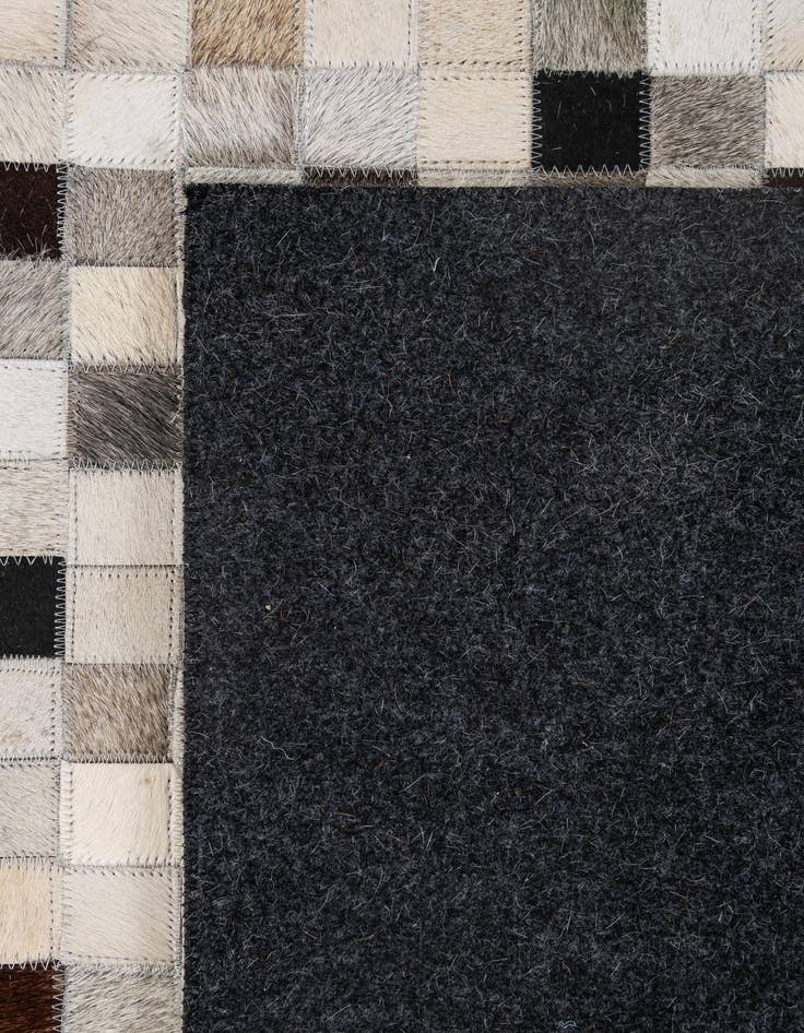 Detail image of 5' 2 x 8' 2 Cowhide - Patchwork Rug