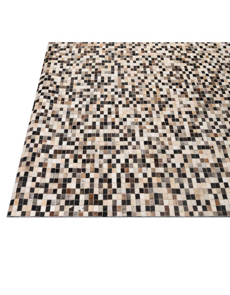 Detail image of 5' x 7' 11 Cowhide - Patchwork Rug