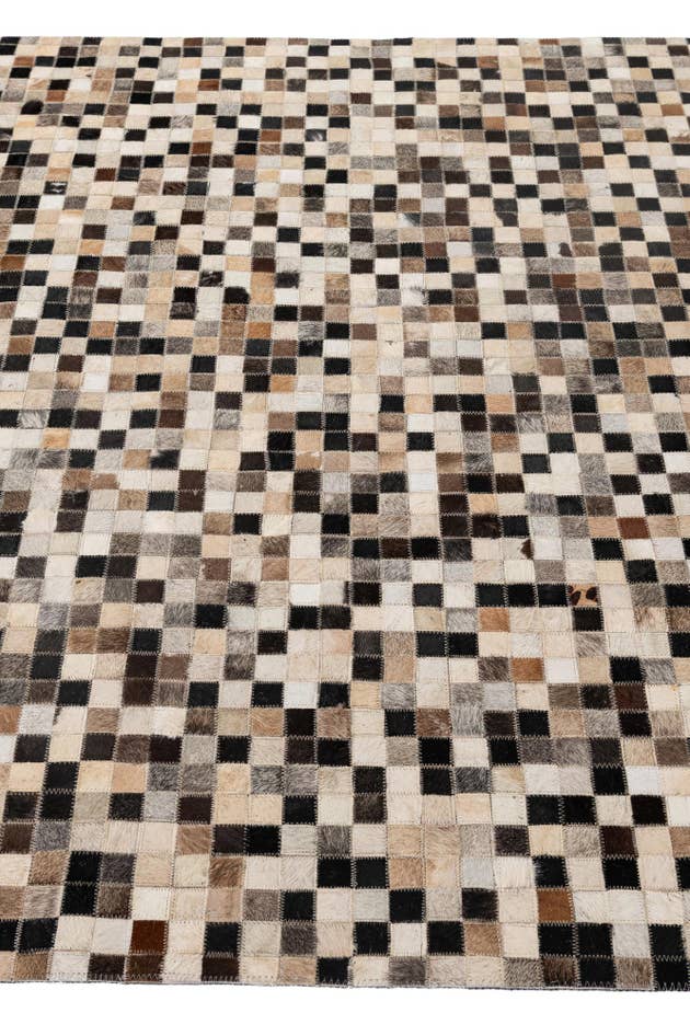 Detail image of 5' x 7' 11 Cowhide - Patchwork Rug