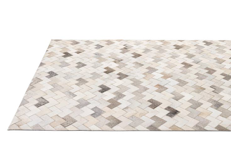 Detail image of 5' 3 x 7' 11 Cowhide - Patchwork Rug