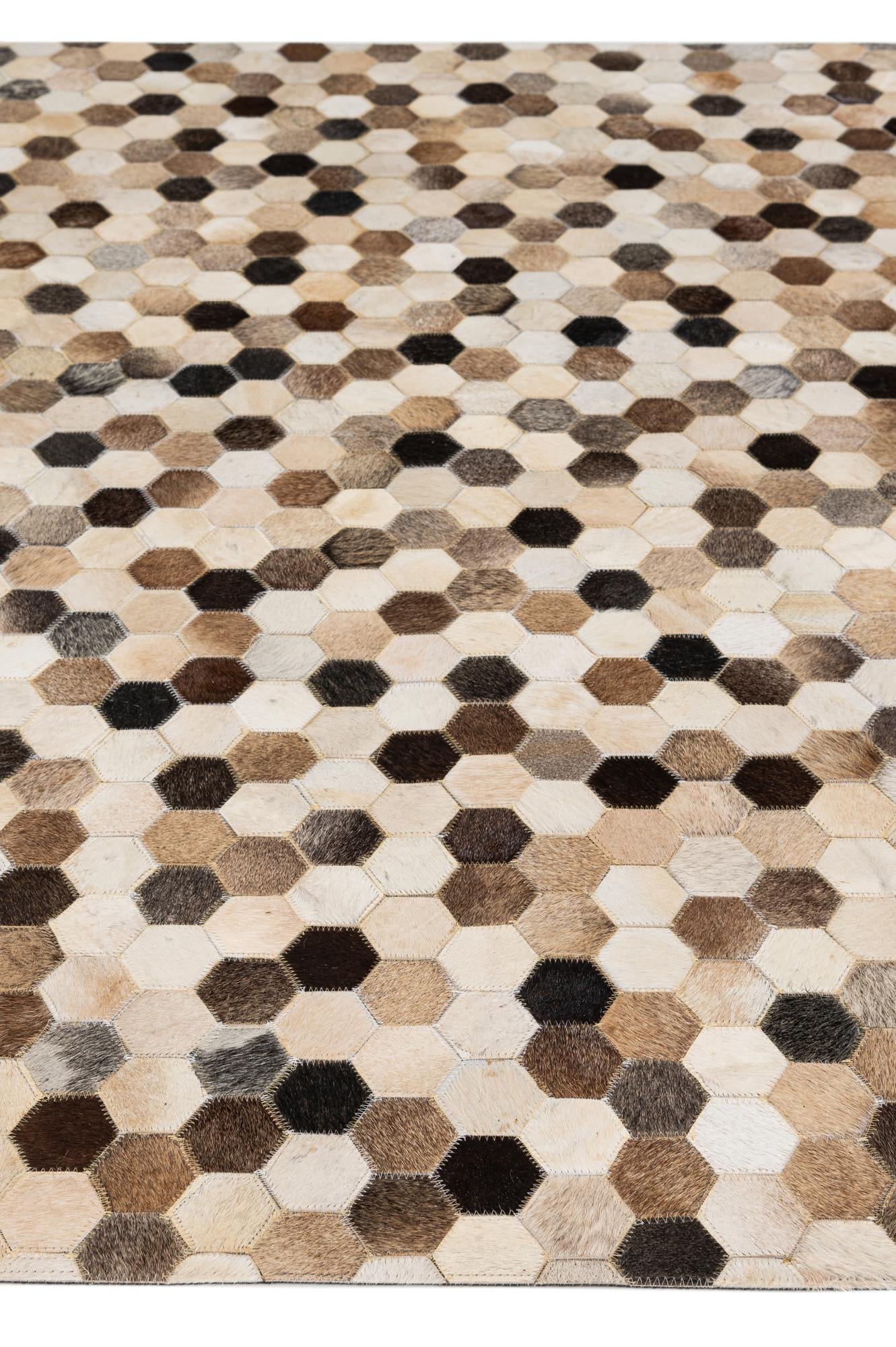 5' 1 x 8' Cowhide - Patchwork Rug