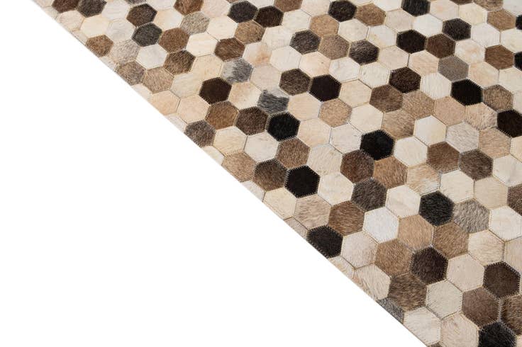 Detail image of 5' 1 x 8' Cowhide - Patchwork Rug