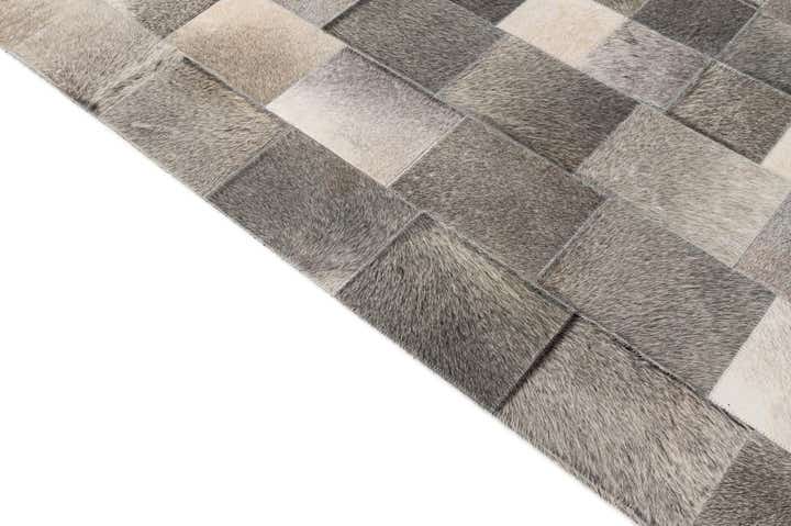 5' x 8' Cowhide - Patchwork Rug
