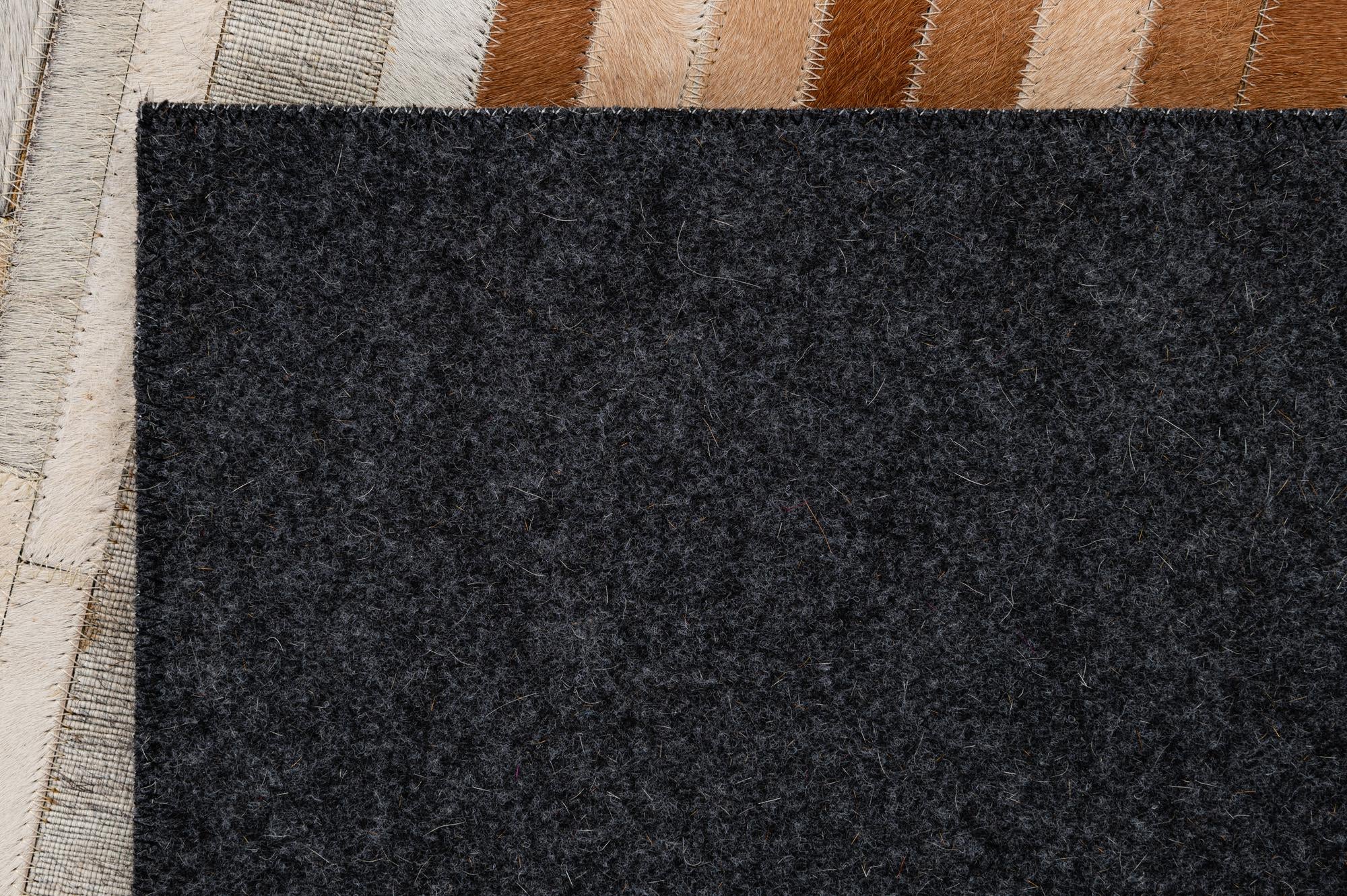 5' 1 x 8' Cowhide - Patchwork Rug