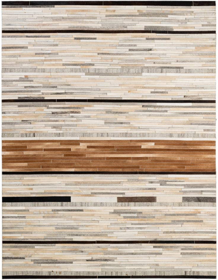 Detail image of 5' 1 x 8' Cowhide - Patchwork Rug
