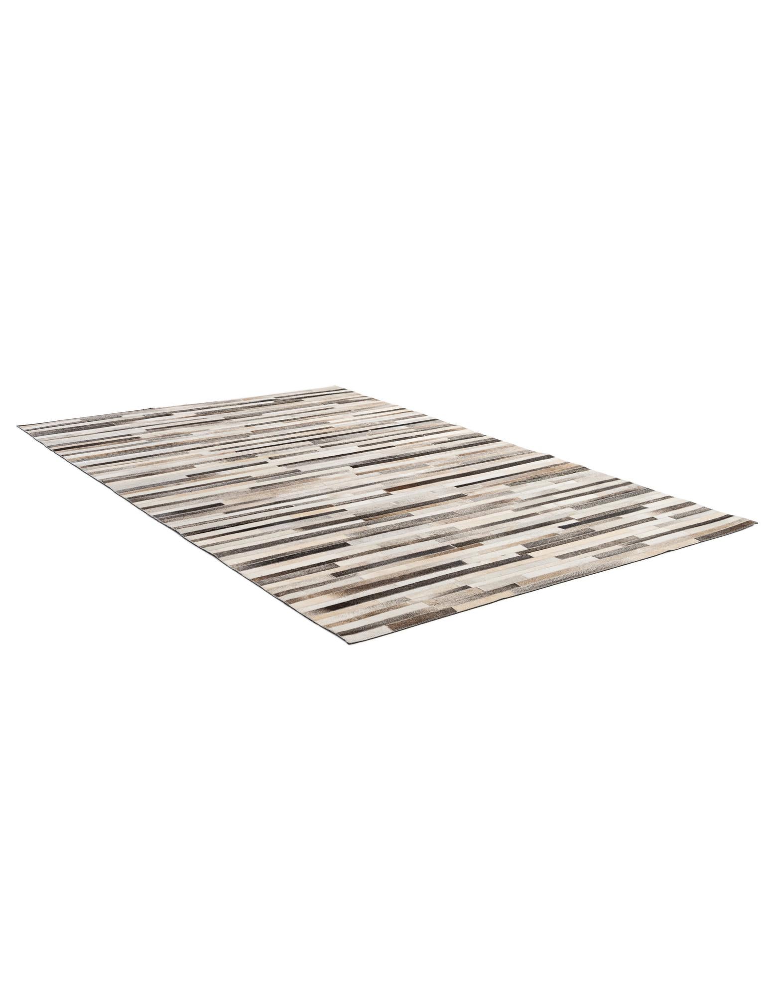 5' 2 x 8' Cowhide - Patchwork Rug