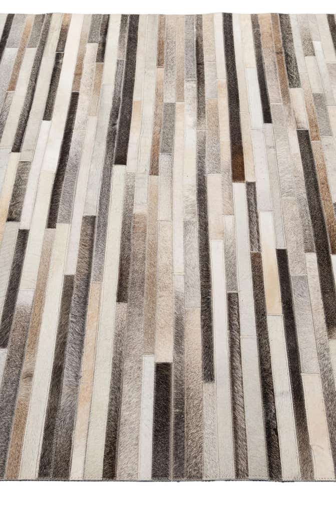 5' 2 x 8' Cowhide - Patchwork Rug