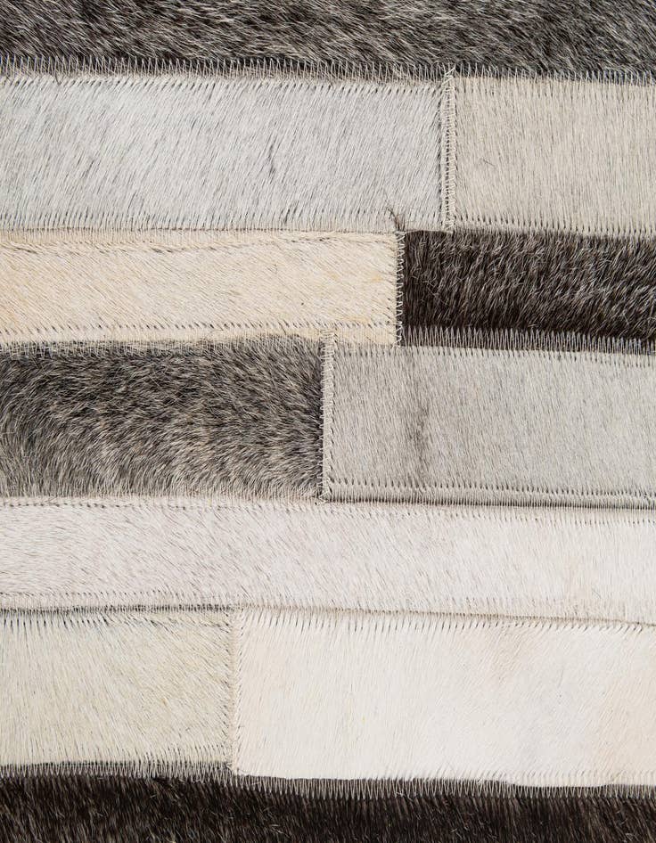 Detail image of 5' 2 x 8' Cowhide - Patchwork Rug