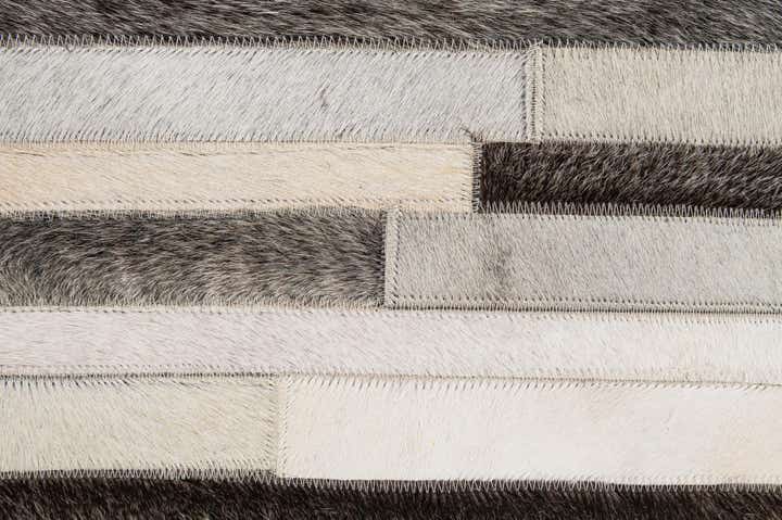 5' 2 x 8' Cowhide - Patchwork Rug