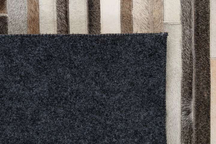 5' 2 x 8' Cowhide - Patchwork Rug