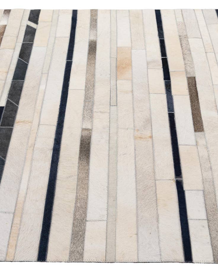 Detail image of 4' 11 x 7' 8 Cowhide - Patchwork Rug