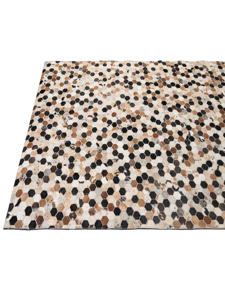 Detail image of 5' 1 x 7' 11 Cowhide - Patchwork Rug