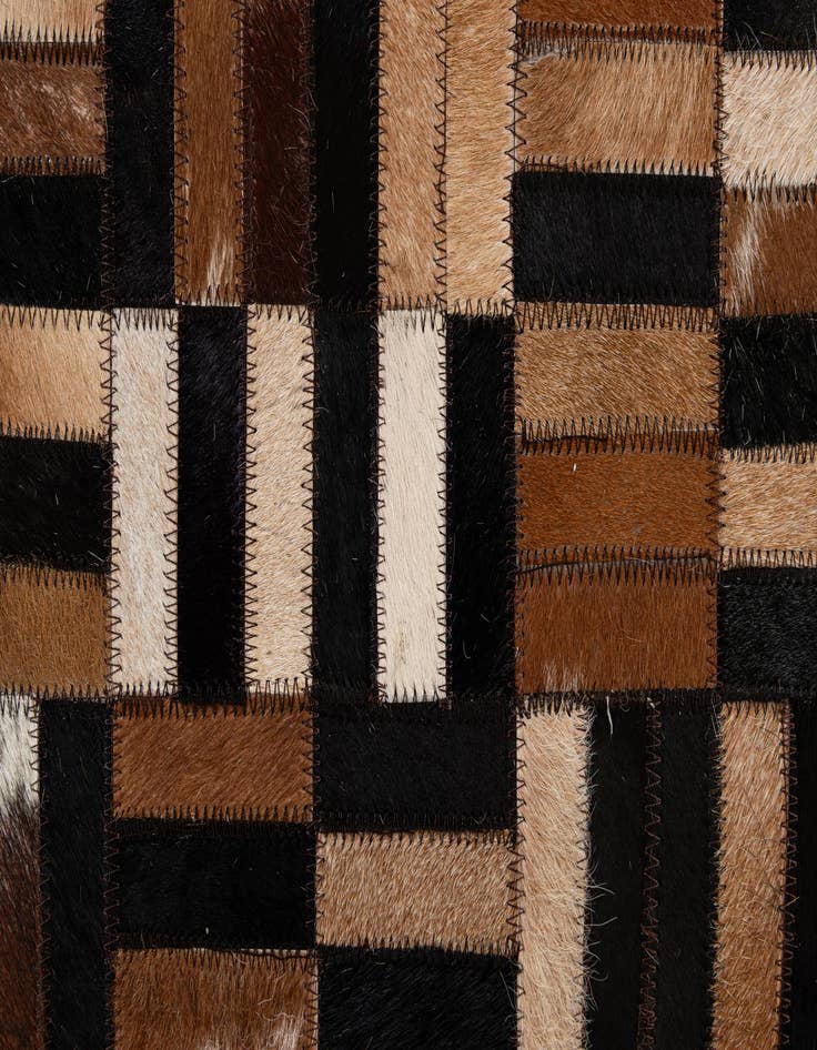 Detail image of 4' 11 x 7' 11 Cowhide - Patchwork Rug