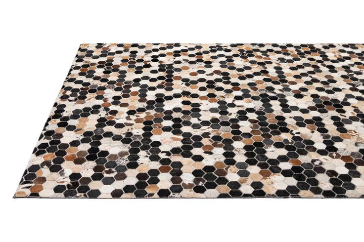 Detail image of 5' 1 x 8' 1 Cowhide - Patchwork Rug