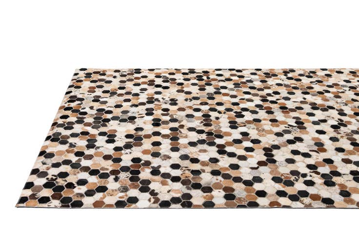 Detail image of 5' x 8' 1 Cowhide - Patchwork Rug