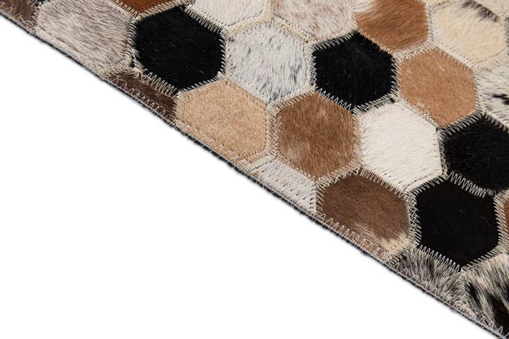 Detail image of 5' x 8' 1 Cowhide - Patchwork Rug