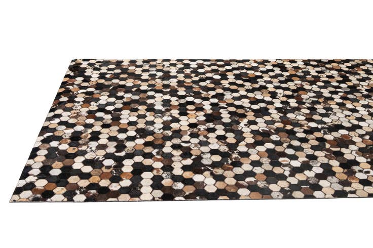 Detail image of 5' 1 x 8' Cowhide - Patchwork Rug