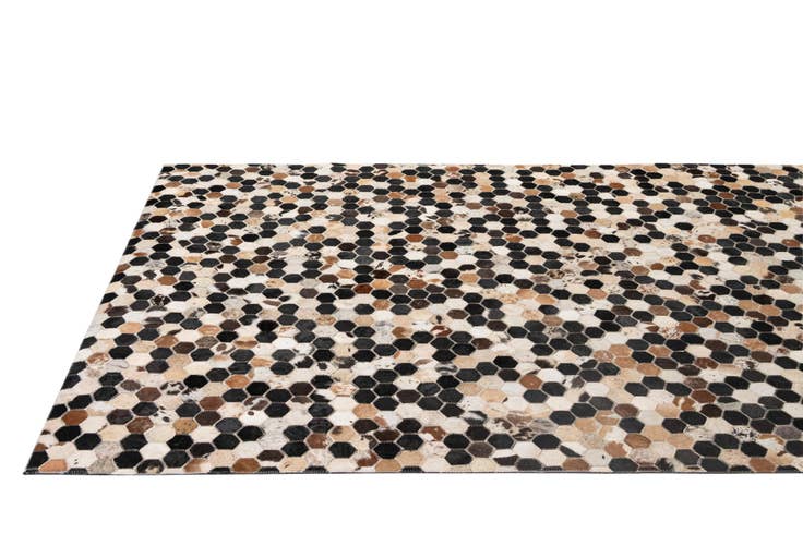 Detail image of 5' 1 x 7' 11 Cowhide - Patchwork Rug