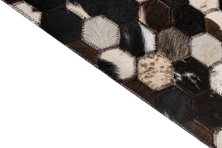 Detail image of 5' 1 x 8' 1 Cowhide - Patchwork Rug