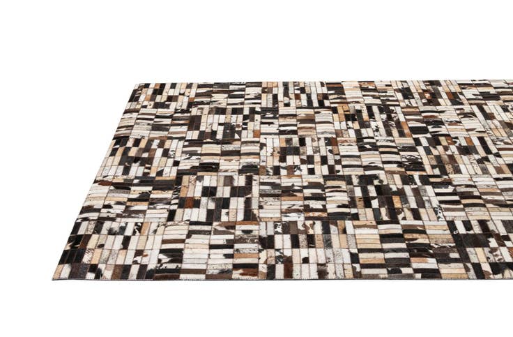Detail image of 4' 11 x 7' 10 Cowhide - Patchwork Rug