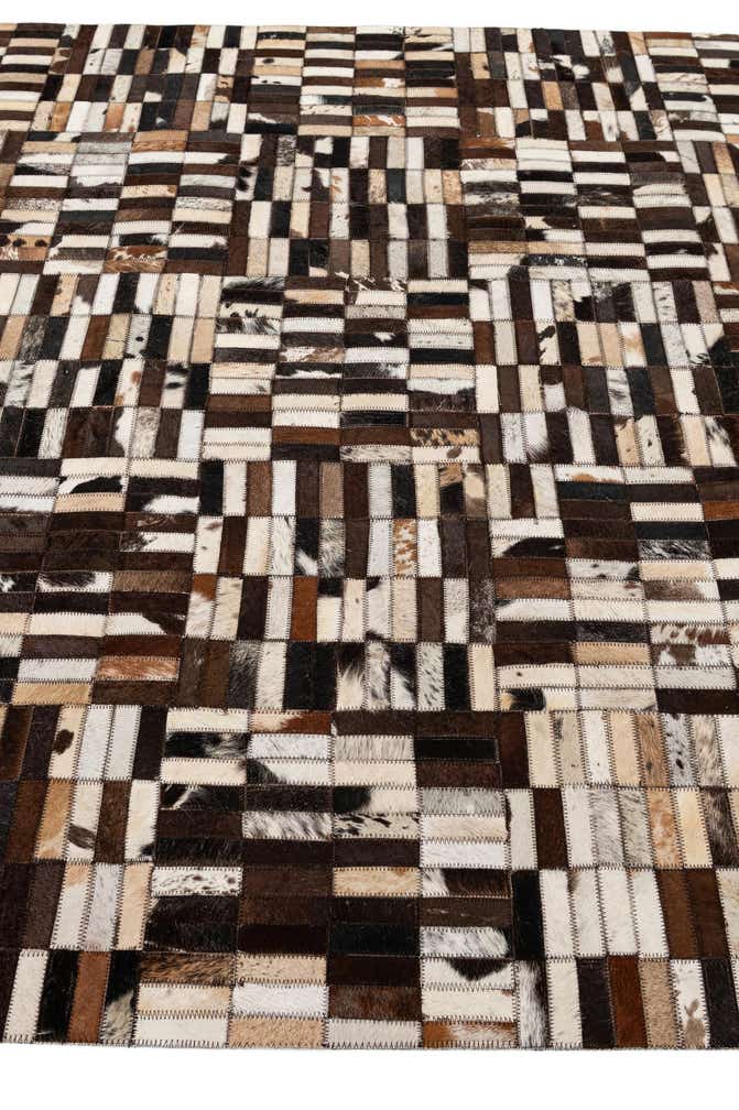 5' x 7' 10 Cowhide - Patchwork Rug