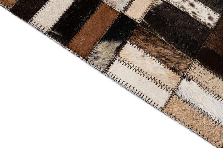 5' x 7' 10 Cowhide - Patchwork Rug