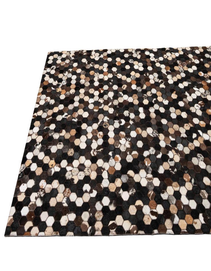 Detail image of 5' 2 x 7' 11 Cowhide - Patchwork Rug