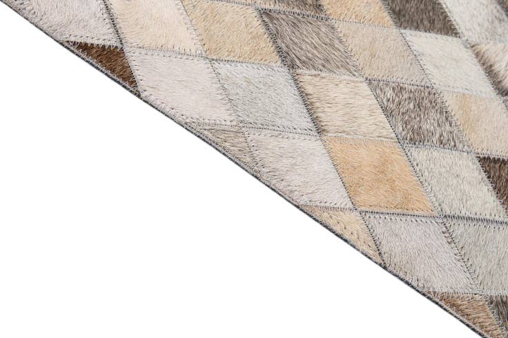 Detail image of 5' 8 x 8' Cowhide - Patchwork Rug