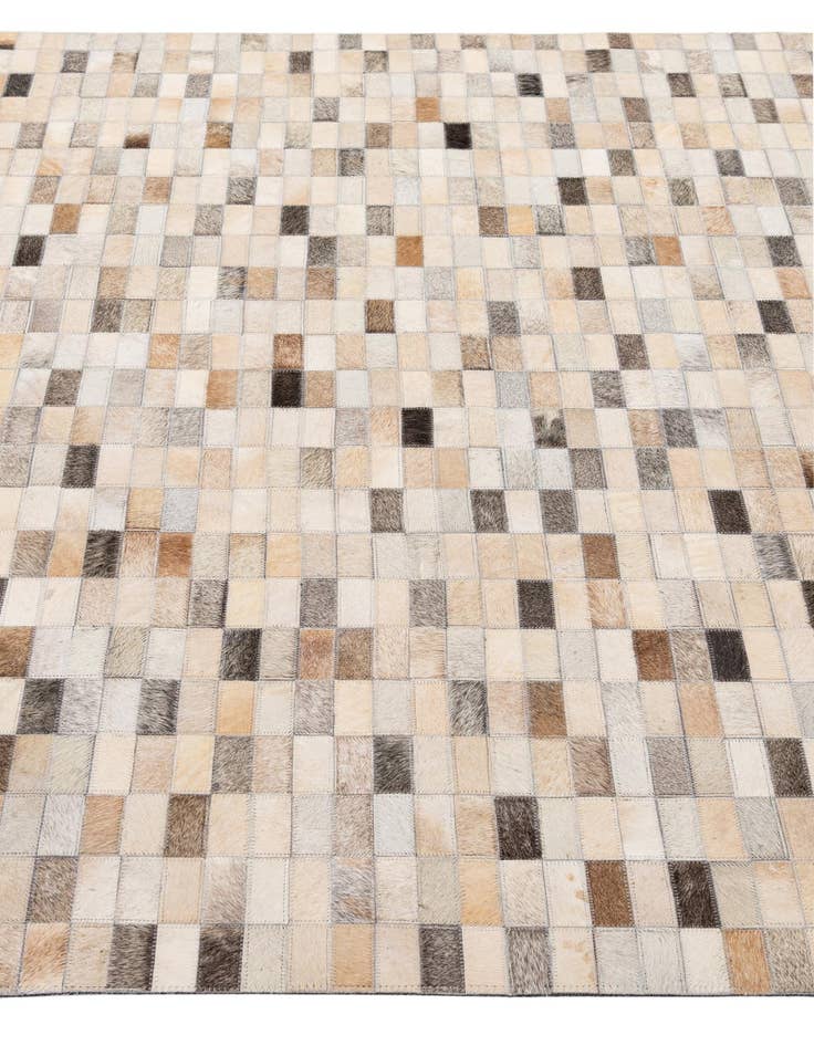 Detail image of 5' 1 x 8' Cowhide - Patchwork Rug