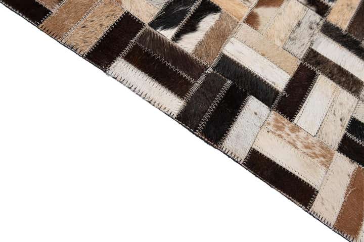 5' x 7' 11 Cowhide - Patchwork Rug