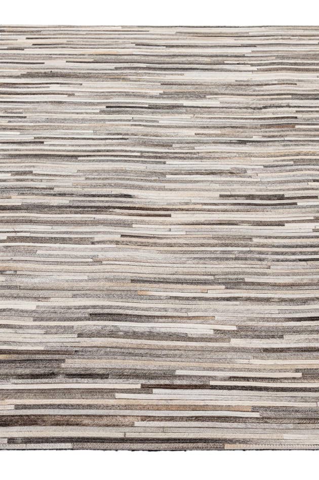 Detail image of 5' 1 x 8' 2 Cowhide - Patchwork Rug