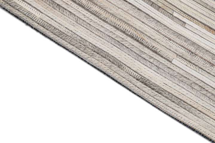 5' 2 x 8' Cowhide - Patchwork Rug