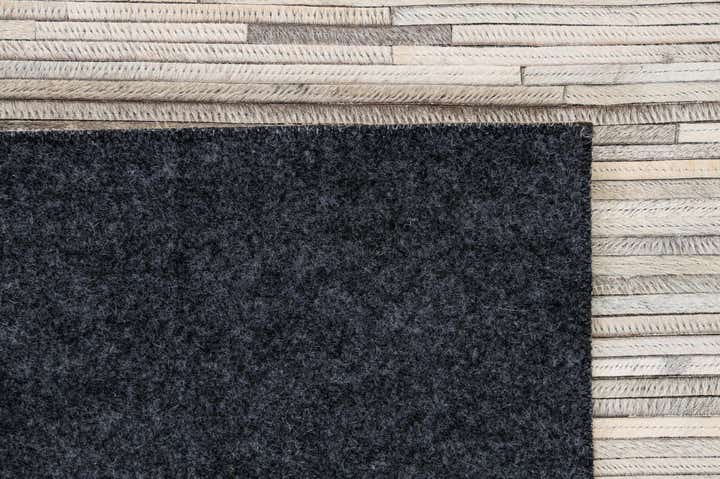 5' 2 x 8' Cowhide - Patchwork Rug