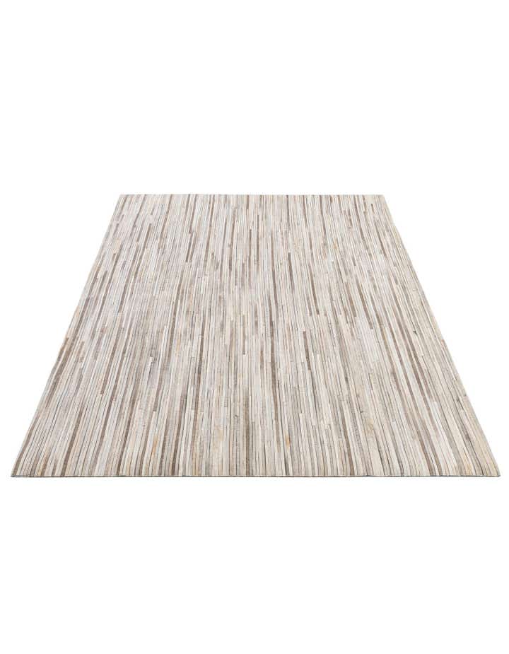 5' 1 x 8' Cowhide - Patchwork Rug