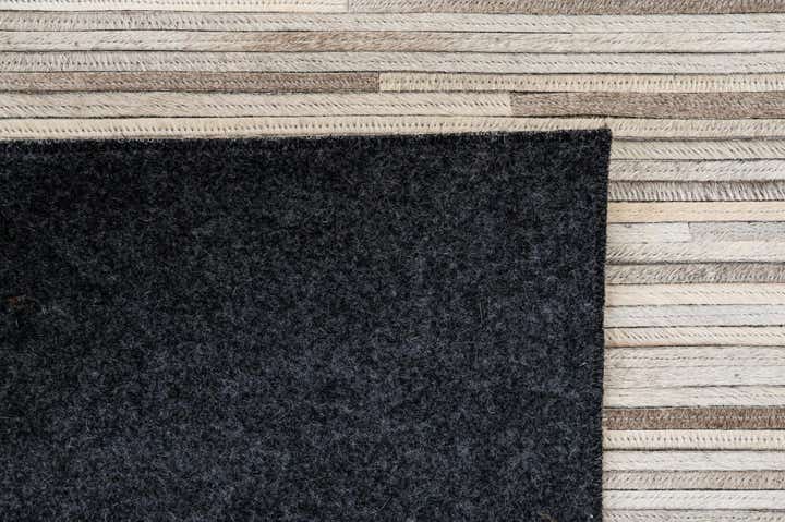 5' 1 x 8' Cowhide - Patchwork Rug