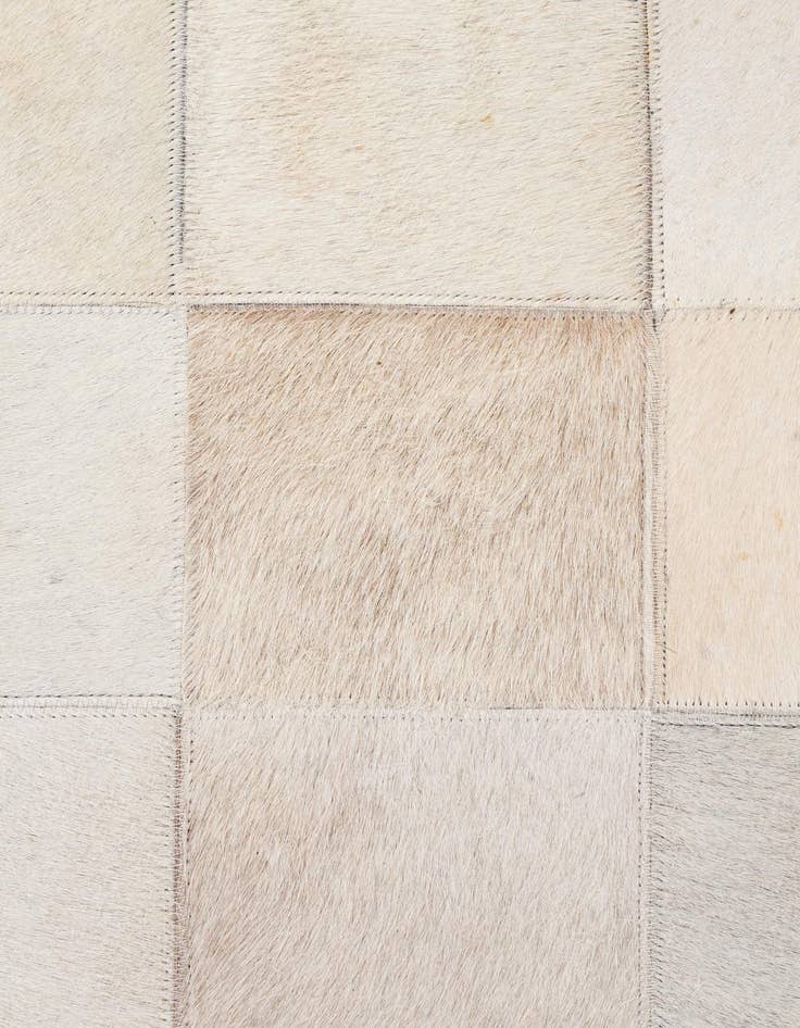 Detail image of 5' 2 x 7' 11 Cowhide - Patchwork Rug