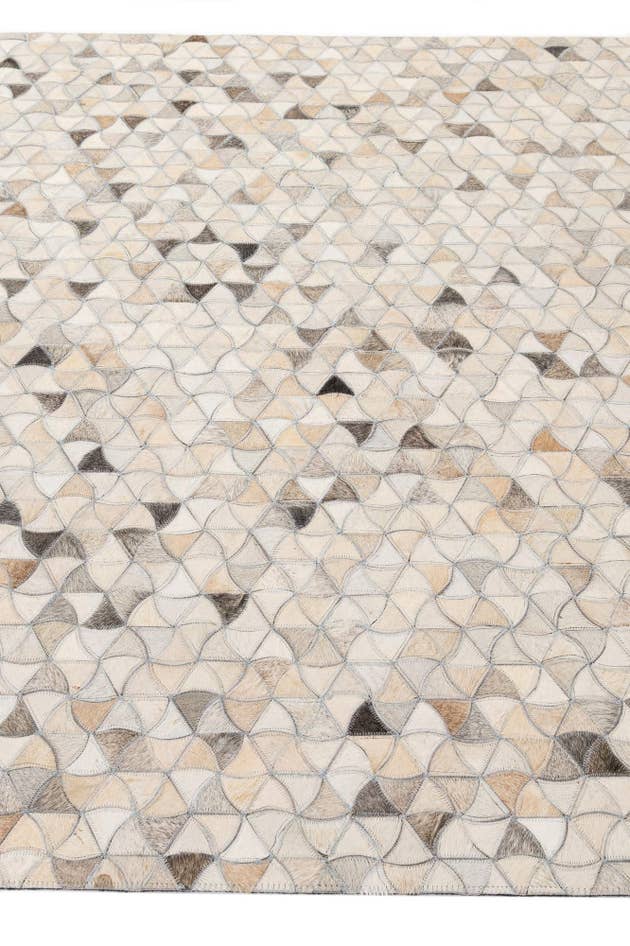 Detail image of 5' x 8' 2 Cowhide - Patchwork Rug