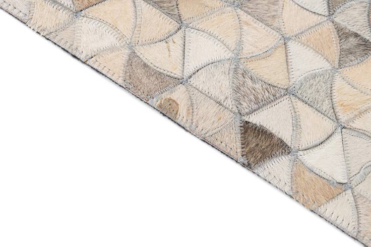 Detail image of 5' x 8' 2 Cowhide - Patchwork Rug