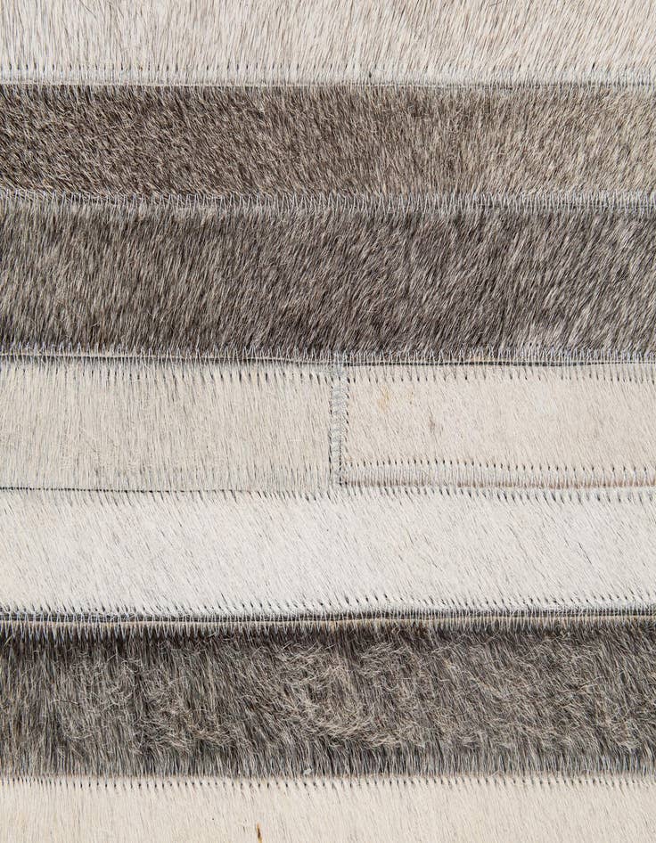 Detail image of 5' 1 x 8' 1 Cowhide - Patchwork Rug