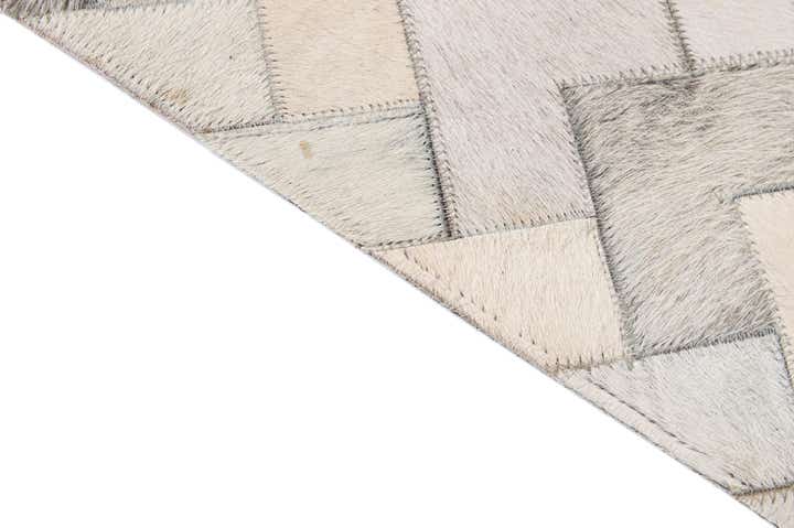 5' 2 x 7' 11 Cowhide - Patchwork Rug