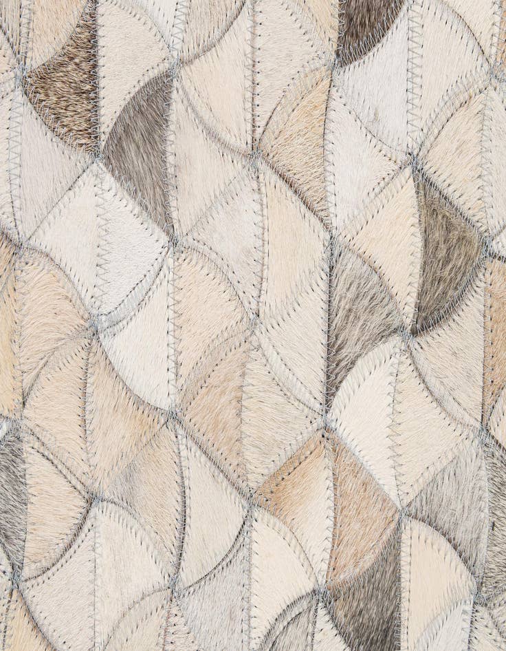 Detail image of 5' x 8' 1 Cowhide - Patchwork Rug